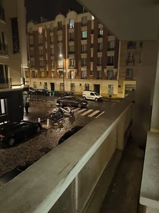 Pour 1 A 4 Pers Localise Dans Un Quartier Chic